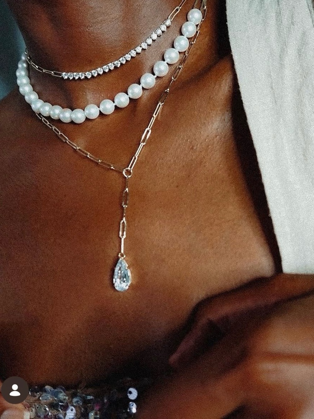 Melinda Maria Baby Samantha Teardrop Lariat Gold - Picture 2 of 5